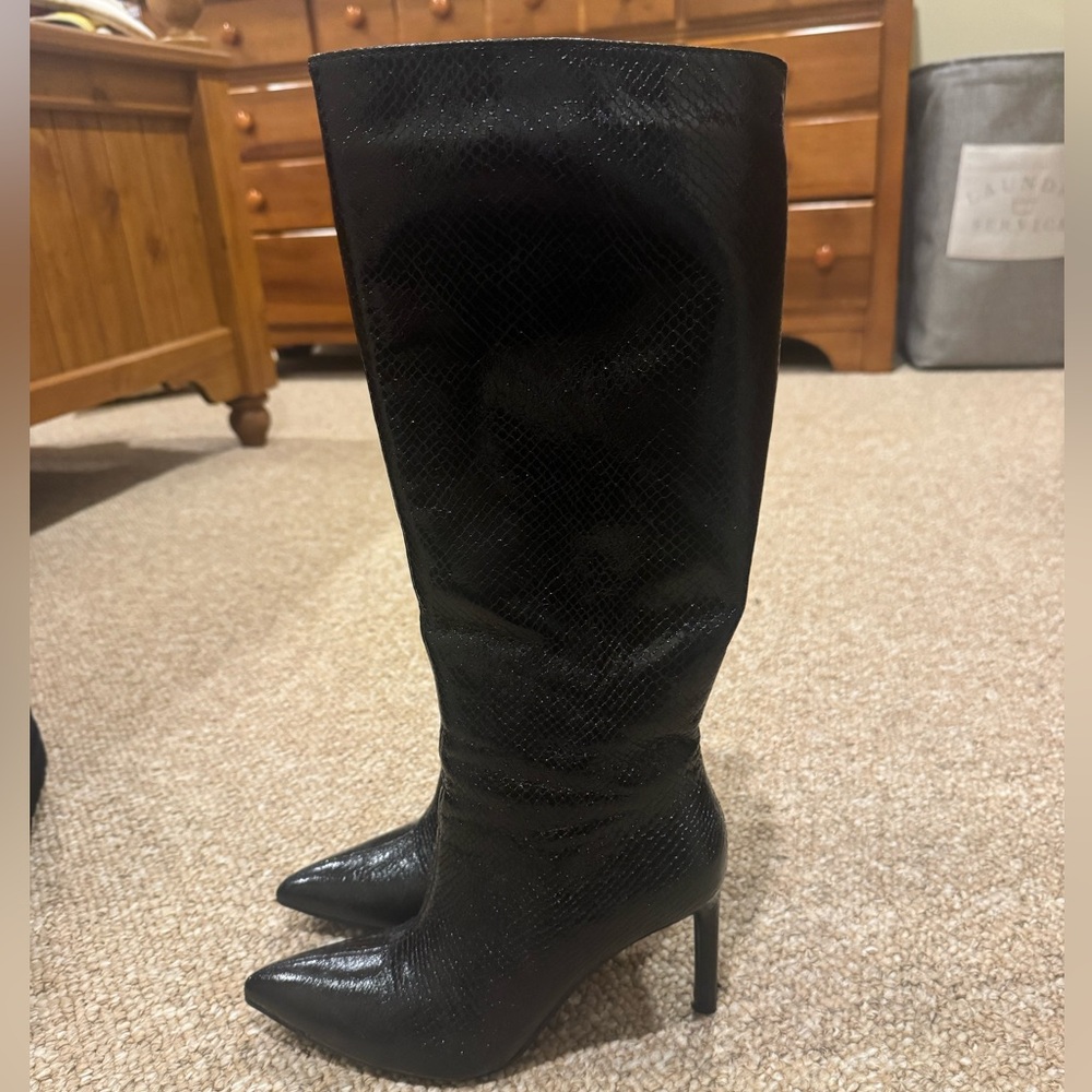 Forever 21 Black Knee-High Boots
